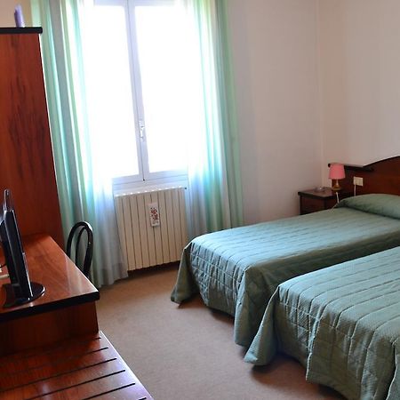 Albergo Elena 피아노로 외부 사진