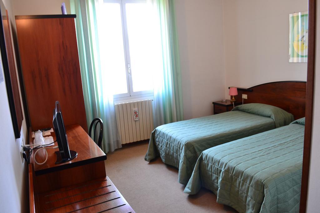 Albergo Elena 피아노로 외부 사진